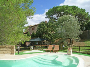  Charming Villa in Suvereto with Jacuzzi  Суверето